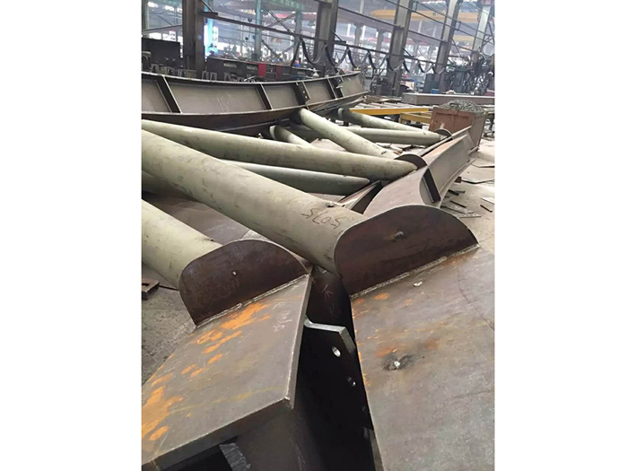 H型鋼梁、格構(gòu)柱