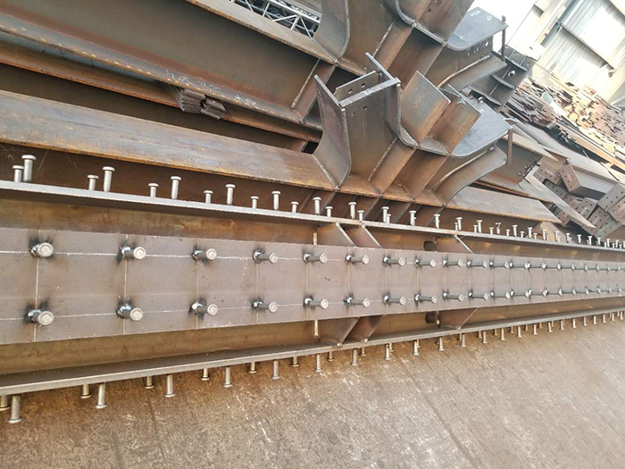 圓柱、箱型柱、十字形柱