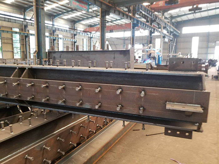 圓柱、箱型柱、十字形柱