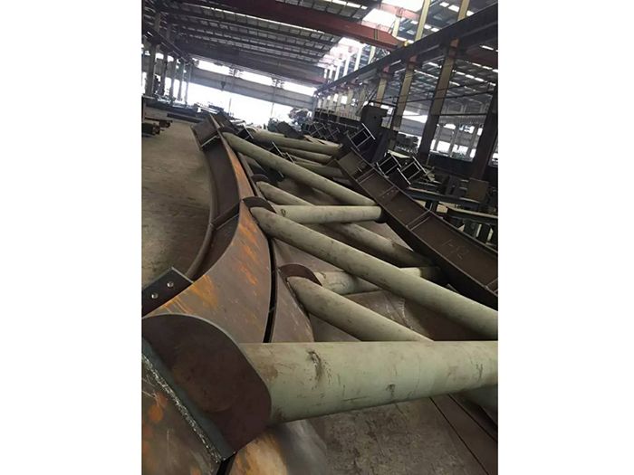 H型鋼梁、格構(gòu)柱