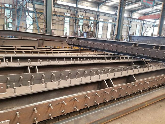 圓柱、箱型柱、十字形柱