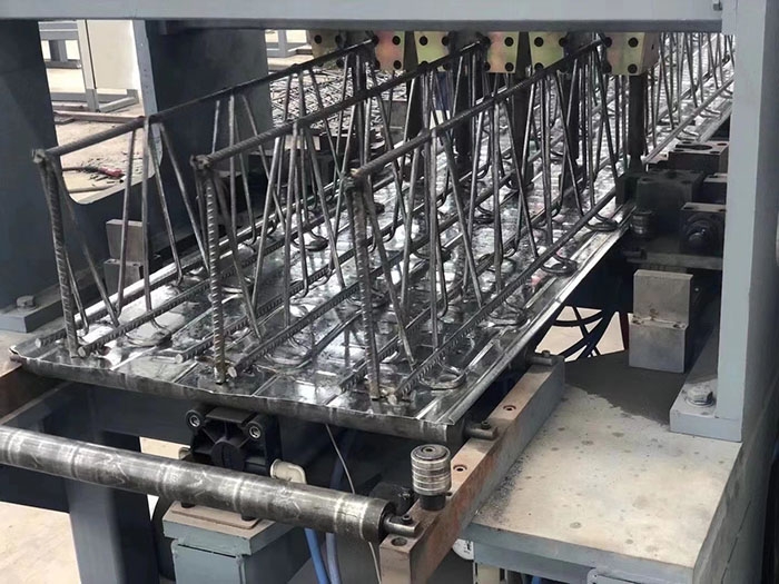 鋼筋桁架樓承板